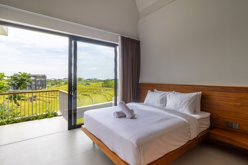 Tamora - 3BR Villa with Paddy View Pool, Canggu