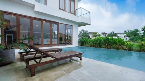 Ombak D3 - 3BR Villa with Pool & Rooftop, Cemagi