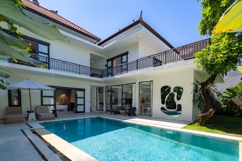 Canggu Designer 3BR Villa - Private Pool & Balcony