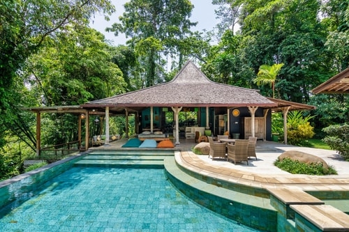 Aalaya - 4 Bedrooms in Three Teak Pavilions, Ubud