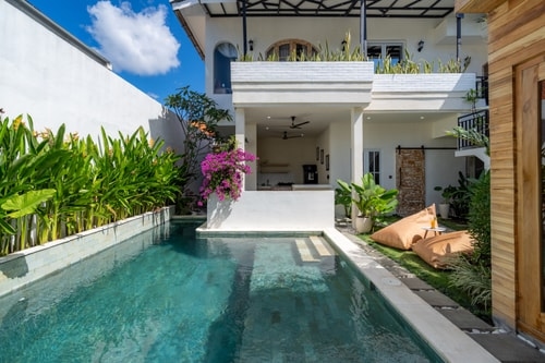 1BR Studio | Pool Access & Near GWK & Beaches