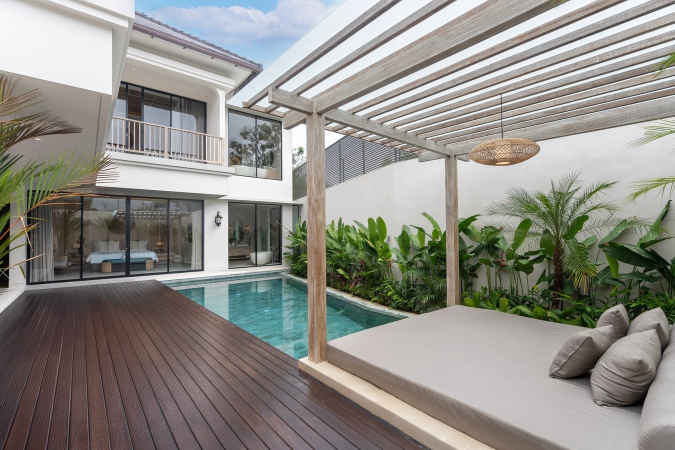 Deneva 10 - 3 Bedroom Villa with Pool, Canggu
