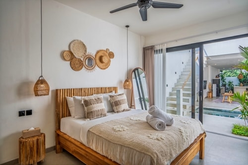 Modern Canggu 2BR Tropical Villa | Pool & Rooftop
