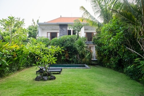 Casa Sweet Lips - Pool, Balcony & Garden, Canggu