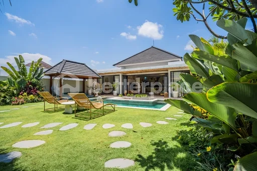 Charming and Modern 3 Bedroom Villa in Kerobokan Area