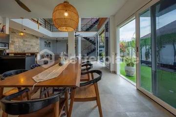 Contemporary 4 Bedroom Villa in Padonan with Rooftop Views – Few Minutes to the Beach