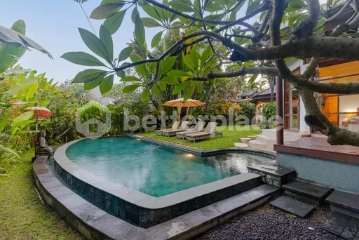 3 Bedroom Leasehold Villa in Berawa | 7 Minutes to the Beach | Investment Opportunity