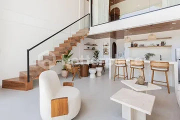Charming 2-Bedroom Freehold Villa with Rooftop and Sauna in Bingin