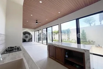 Elegant Leasehold 3-Bedroom Contemporary Villa in Jimbaran – A Fusion of Modern Design & Tropical Living