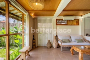 Elegant One-Bedroom Joglo Villa in Central Ubud — Heritage Architecture, Contemporary Comfort, Move-In Ready