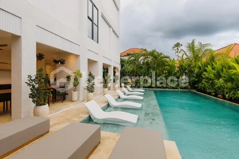 Modern 2-Bedroom Apartment in the Heart of Batu Bolong, Canggu