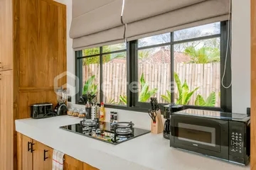 Stunning 2-Bedroom Tropical Villa with Garden and Private Pool in Ubud
