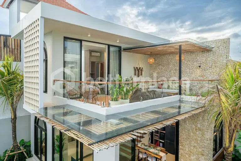 Luxurious Freehold 2-Bedroom Villa in Prime Tumbak Bayuh – Tropical Modern Design