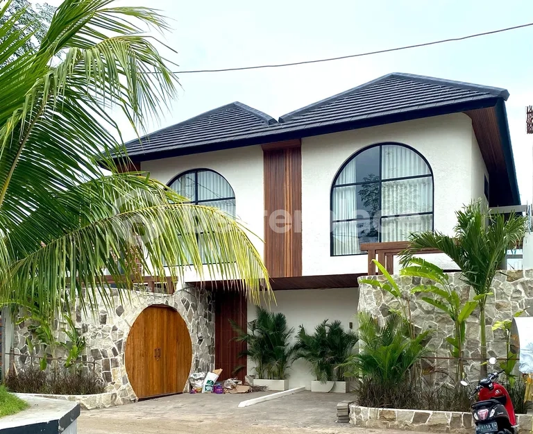 Tranquil Tropical Villa in Bukit Ungasan – 2 Bedrooms with Sunset Views