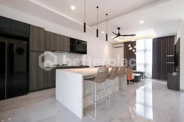 Exclusive Opportunity: Leasehold 3-Bed Villa in Bali with Breathtaking Views of the River and surrounding Rice fields