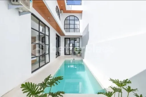 Modern Sophistication Meets Island Comfort – A Fully Furnished Three-Bedroom Villa in Bukit Balangan