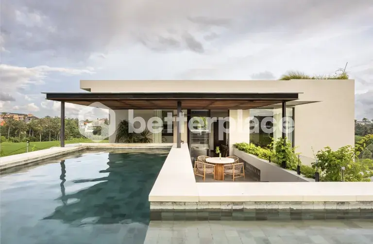Luxury Rooftop Pool 3 Bedroom Villa in Pererenan | Investment-Ready
