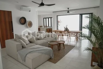 A Stunning 4-Bedroom Villa Available for Yearly Rental in Babakan