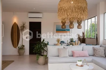 Modern Living, Effortlessly Connected — Newly Built 4-Bed Villa Blending Private Pool Serenity with Walkable Urban Convenience