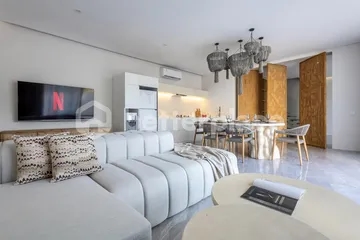Remarkable Fully Furnished Luxury 8-Bed Villa Complex in Jimbaran Designed for Premium Lifestyle Living and High-Yield Bali Investment Returns