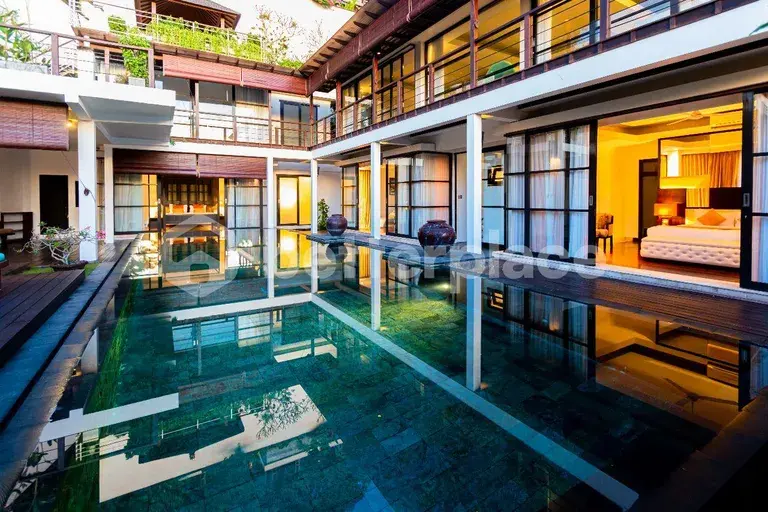 Luxurious Oasis in Jimbaran: Fully Furnished Yearly Rental Villa with Rooftop Terrace and Pool