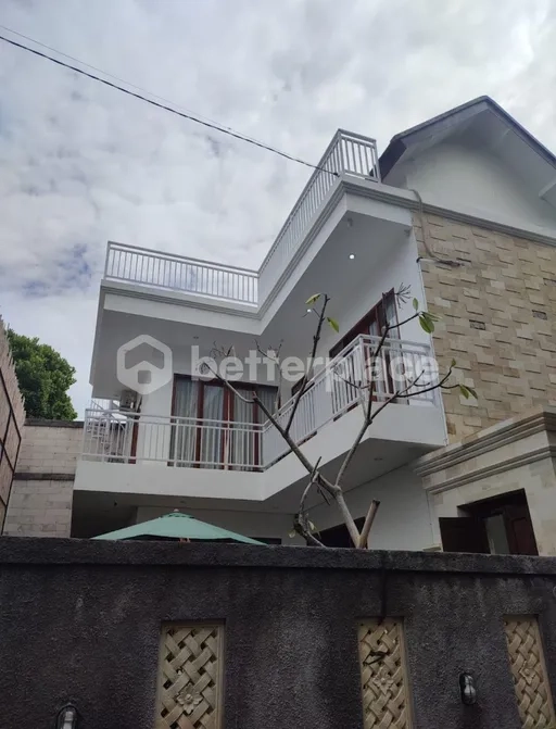 Modern Tropical Retreat in the Heart of Sanur