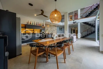 Contemporary 4 Bedroom Villa in Padonan with Rooftop Views – Few Minutes to the Beach