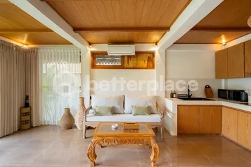 Elegant One-Bedroom Joglo Villa in Central Ubud — Heritage Architecture, Contemporary Comfort, Move-In Ready