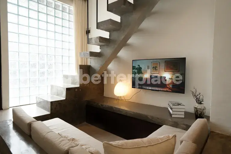 Stylish Two-Level Leasehold Villa in Prime Canggu Area