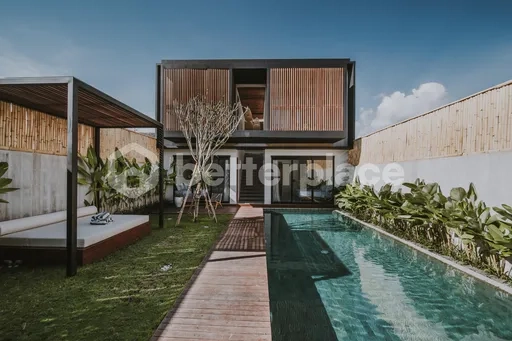 Modern Brand New 4 Bedroom Villa in Canggu