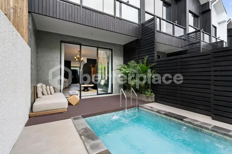 Modern Elegance, Fully Furnished 2 Bedroom Townhouse in Batu Bolong