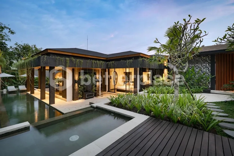 Modern Spacious 3 Bedroom Villa in Singakerta Ubud, with Jungle Views