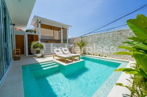 Expansive 4-Level Villa with Basement and Rooftop Views in near Echo Beach
