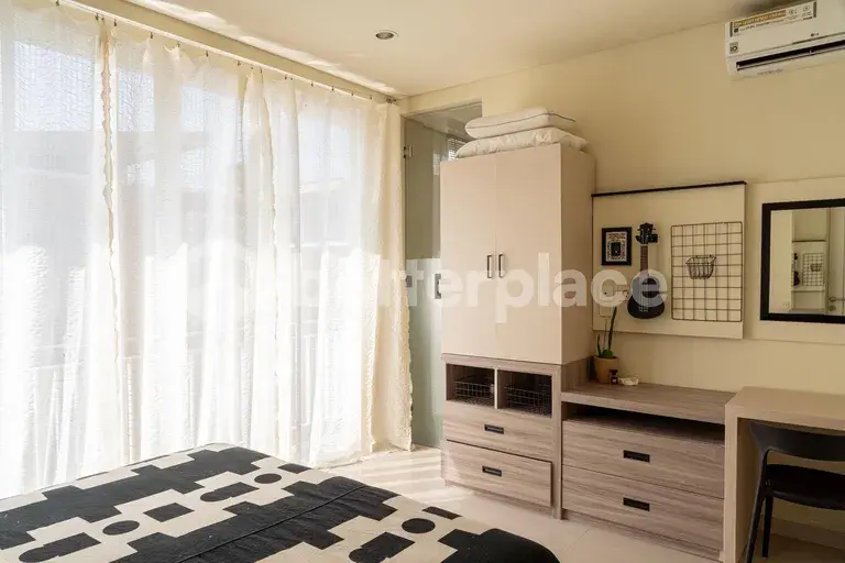 Modern 2 Bedroom Villa For Yearly Rental in Kedungu