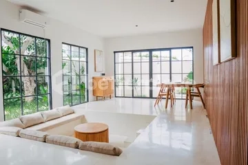 Bali Investment Gold: A Leasehold 3-Bed Villa with Promise of Luxe Living and Returns