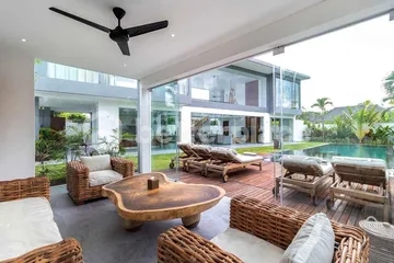 Experience Ultimate Comfort and Relaxation in this Spacious Berawa Villa