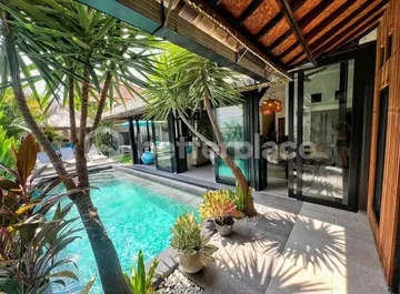 Balinese Modern 4-Bedroom Villa in the Heart of Seminyak, A Few Minutes to The Beach