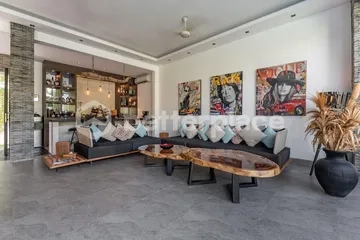 Charming 3 Bedroom Villa in The Heart Of Berawa, A Few Minutes To The Beach