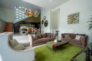 Multi-Level Modern Tropical Luxury Freehold Villa in Balangan