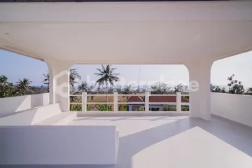 Newly Completed Tabanan Villa: Ocean Views, Rooftop Terrace, and 5-Minute Walk to the Beach