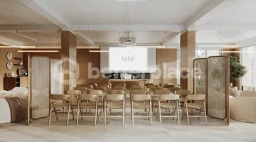 Spacious Penthouse Living with Sunrise Rooftop in Melasti