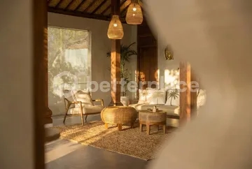 Elegant Joglo Villa in Central Ubud – Classic Balinese Design with Modern Comfort