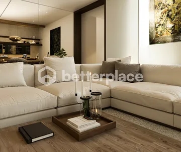 Spacious Freehold 4-Bed Villa for Family Living Near Kelating Beach