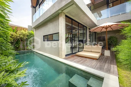 Luxury and Modern 2 Bedroom Leasehold Villa with Ricefield Views in Umalas