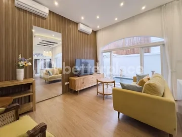 Moderna and Fully Furnished Freehold Villa in Pecatu