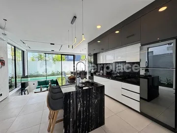 Modern Minimalist Elegance in the Heart of Seminyak – A Stylish 2-Bedroom Villa Offering Prime Location and Timeless Investment Appeal