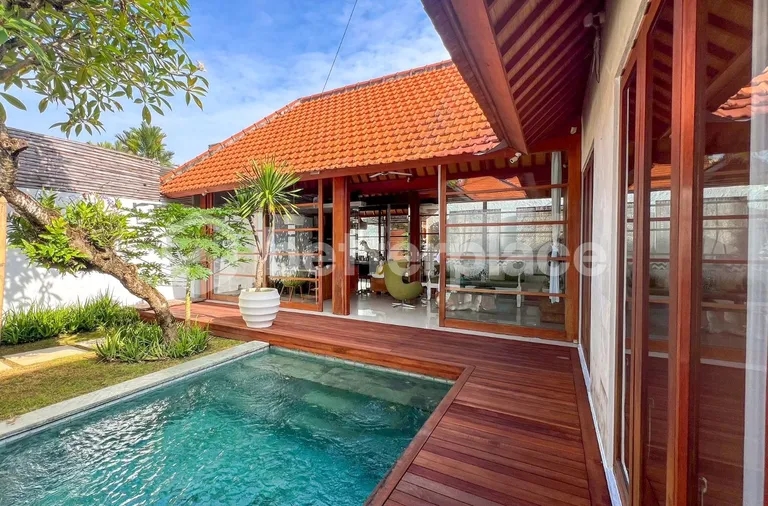 Luxury Tropical Sanctuary in Kerobokan – Stunning 2-Bedroom Designer Villa with Private Pool, Smart Home Comforts, and Authentic Balinese Character