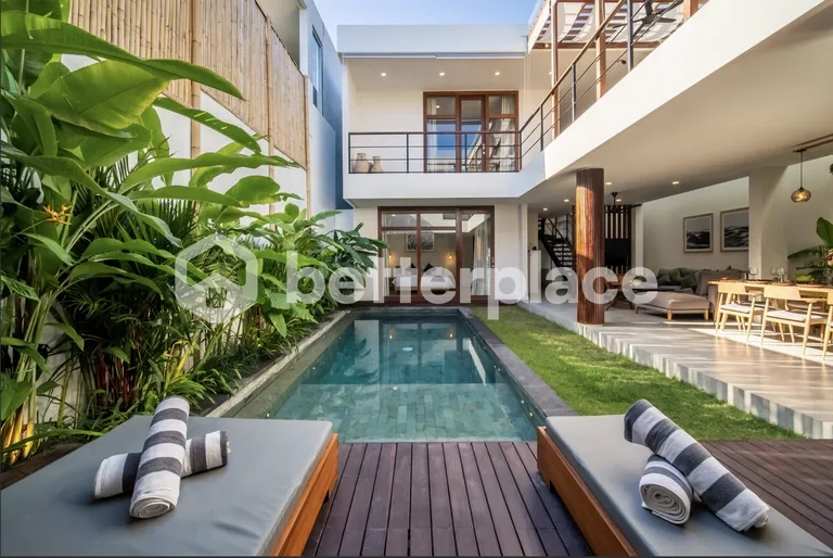 Stunning and Spacious 4 Bedroom Villa in Berawa, 5 Minutes to the Beach
