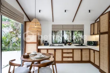 Charming 2-Bedroom Tropical Villa with Garden and Private Pool in Ubud