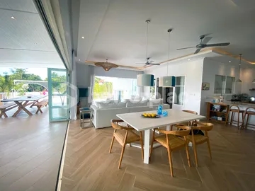 Modern Designer Brand New 4 Bedroom Villa + Private Studio in Pecatu For Yearly Rental